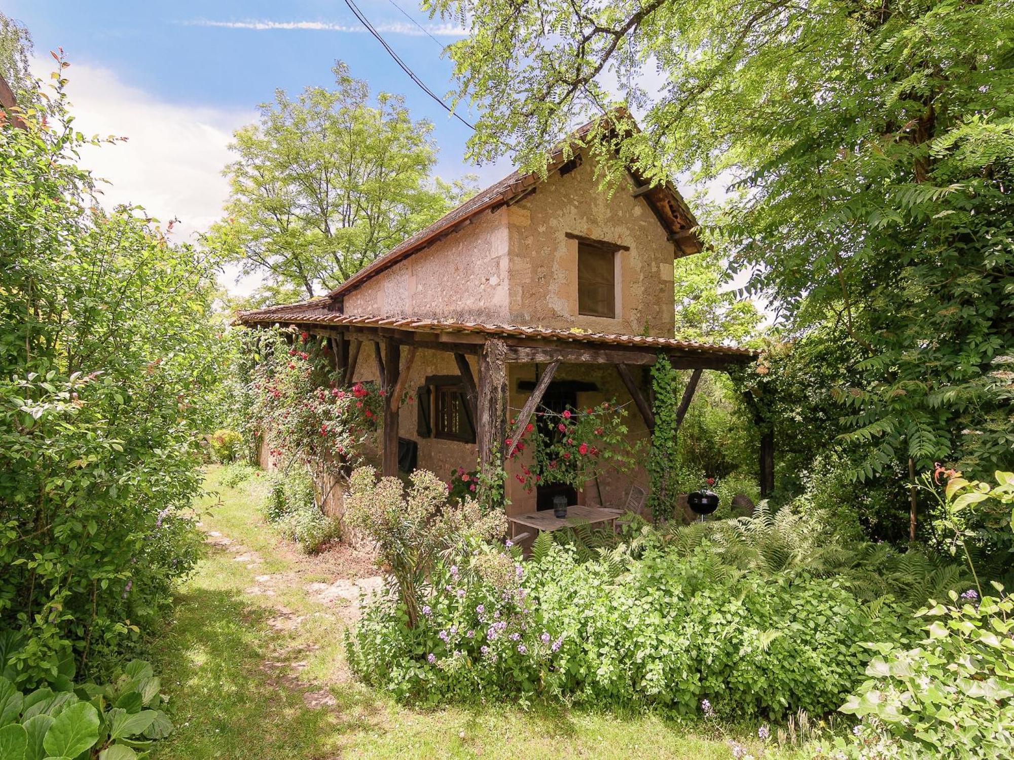 Cottage In Les Eyzies De Tayac Sireuil With Pool Meyrals Экстерьер фото